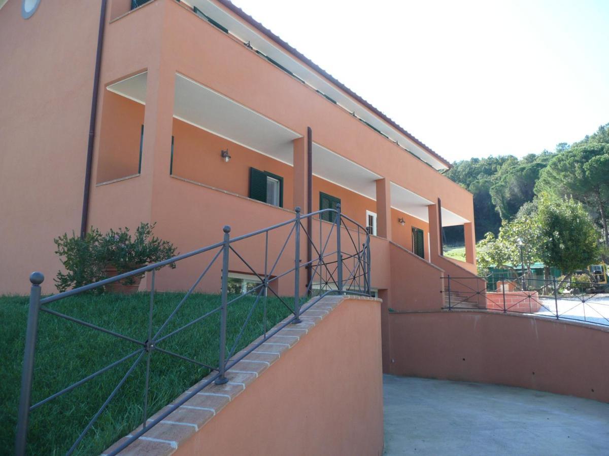 B&B Agriturismo Regno Di Toscana Collesalvetti Bagian luar foto