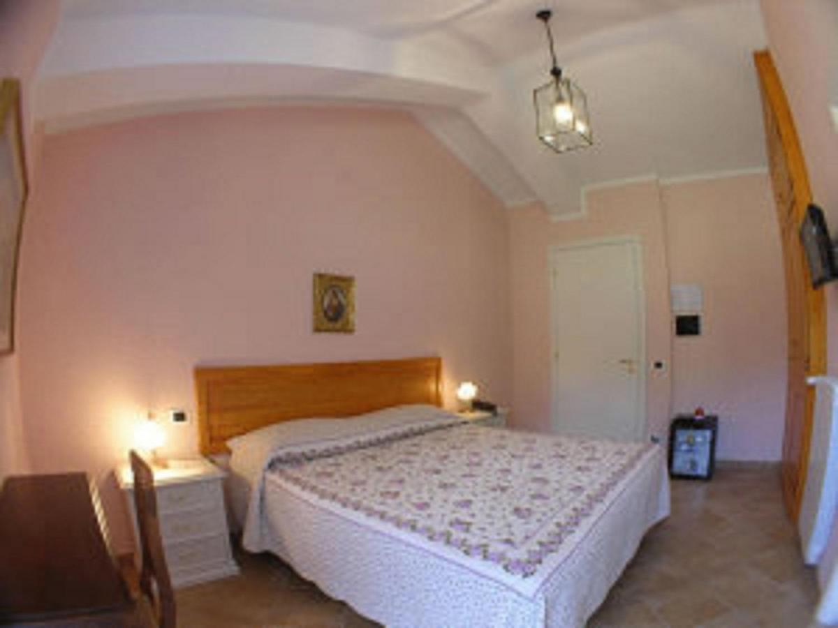B&B Agriturismo Regno Di Toscana Collesalvetti Bagian luar foto