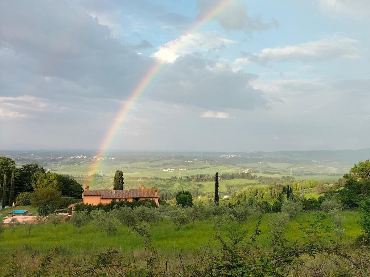 B&B Agriturismo Regno Di Toscana Collesalvetti Bagian luar foto