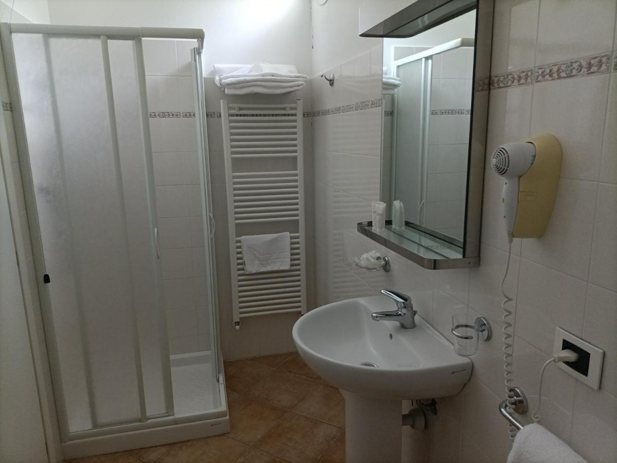 B&B Agriturismo Regno Di Toscana Collesalvetti Bagian luar foto